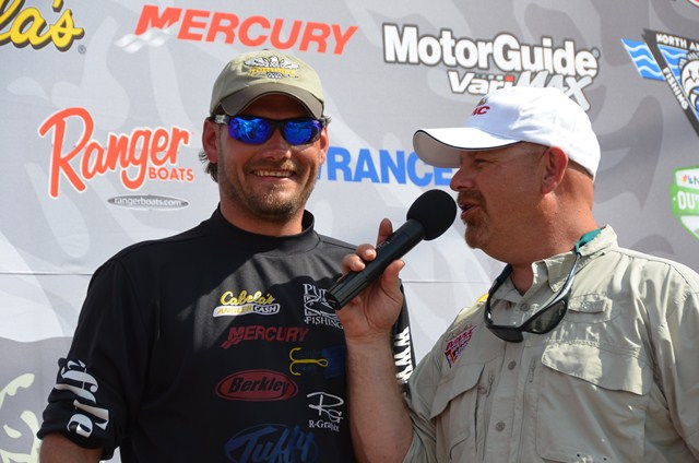 B8820DDE-70C5-4E73-9276-C8E0B1CC4C0F