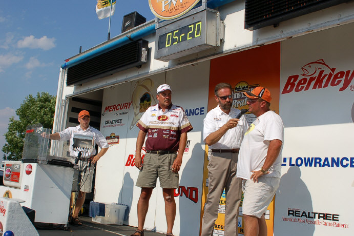 B88BB66F-5BBB-4542-A4EF-8879BDB2E4FE