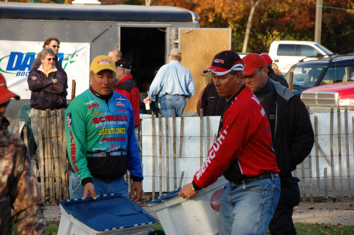 B8973475-7D3E-4DB5-8C0C-58C32753E80A