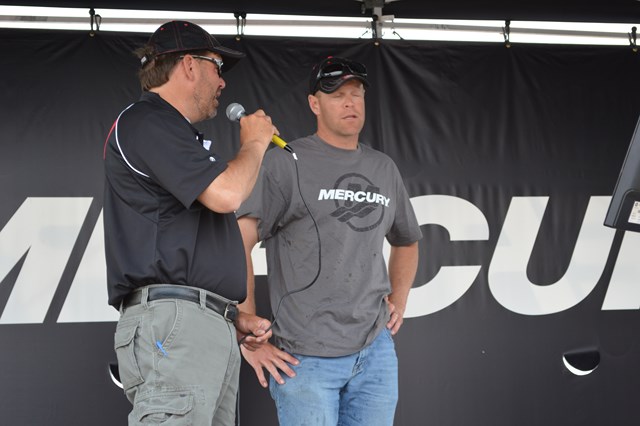 B8B8C090-1822-4C2E-97E3-273DB7752346