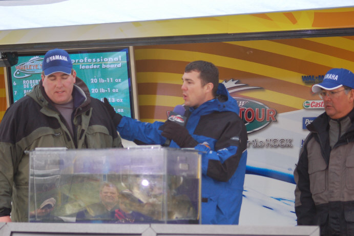 B8D017D6-F2AF-4149-B79D-1C99EBA4FF77