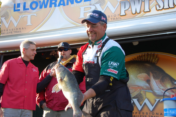 B906FAF7-6095-4E23-8E6B-2F204D834E9D