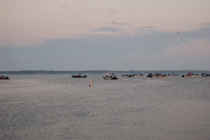 B909CE9F-647A-479F-87F2-6F2F4BACA1C0