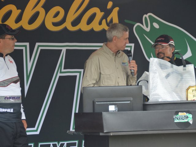 B90F1D75-CA59-4D3C-A566-55E60882A65C