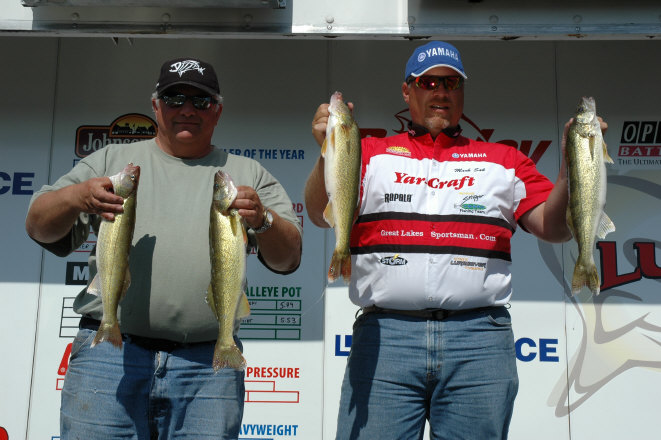 B912A0E6-AC0A-4573-A6B4-397E03CFB451