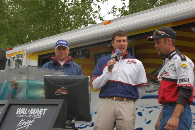 B958AE1F-91E1-43E8-AD6E-19A16679EACF