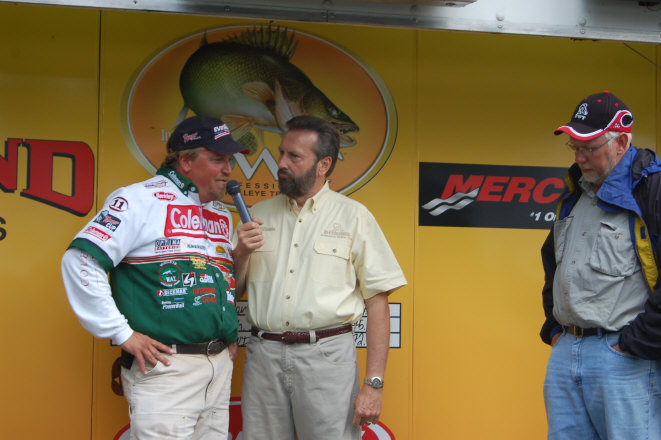 B992EB5E-259F-4168-94AD-C15C566B3D9B