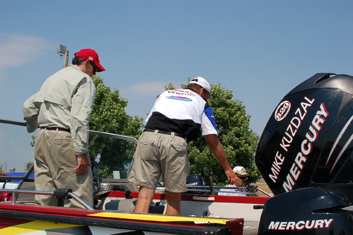 B994D57A-8AD2-49CB-A1BD-CA2049C3F590