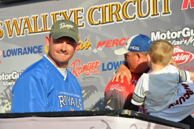 B9AFC38C-6459-48DA-BD56-947470922ED2