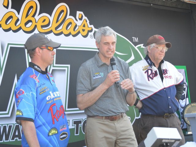 BA3E0D91-4744-429C-92C9-A9161BE48804