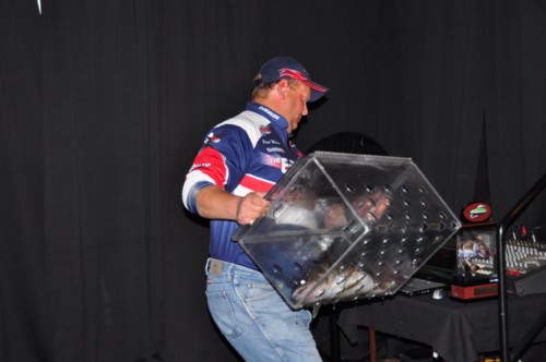 BA6256E7-0364-4B1F-A904-87324145225A