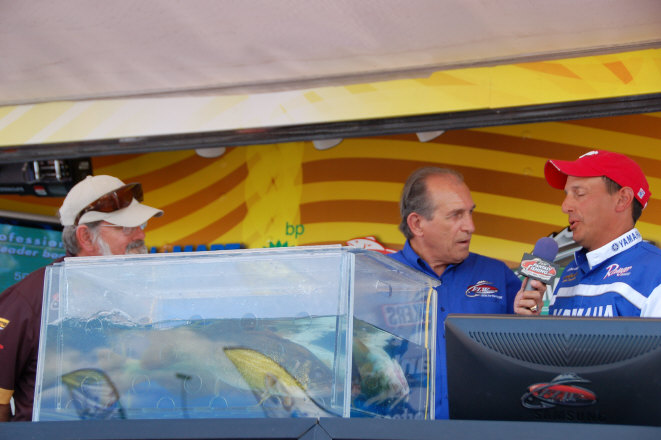 BA7CBEE4-1C54-4401-BEF6-388AF654B85B