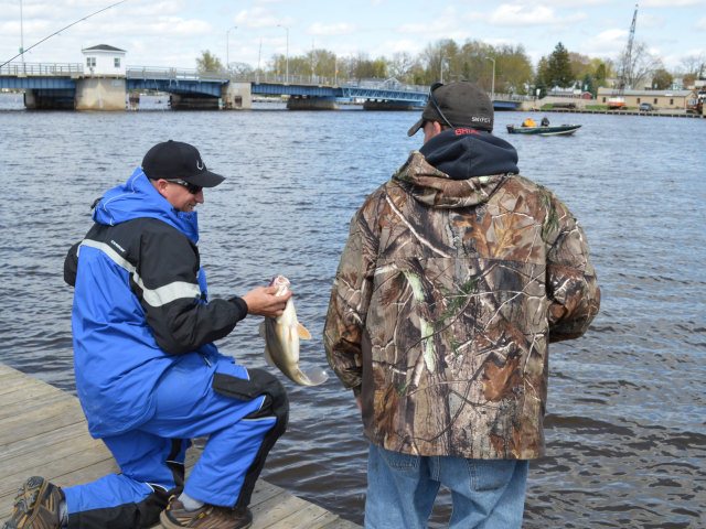 BA9872D3-0003-44E4-9964-7276D665A42C