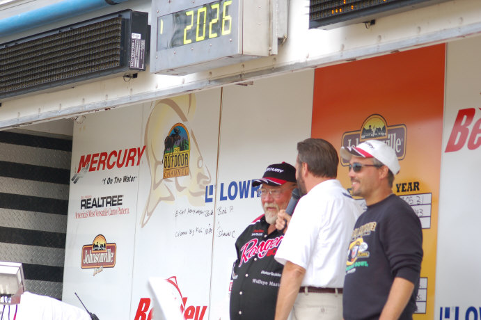 BAA7B99D-992C-42A2-B6C2-6EA573D2DC30