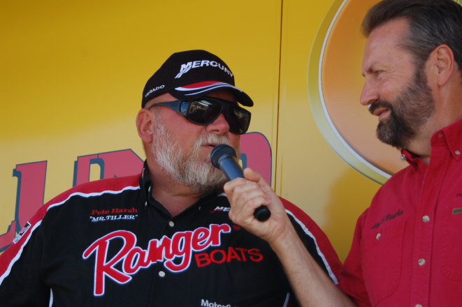 BB030FF3-ED39-4063-B9EF-10B3A550213F