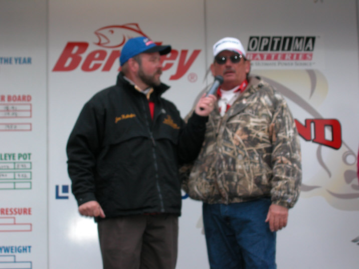 BB10BAF8-29EF-473B-B21E-DCB45380D306