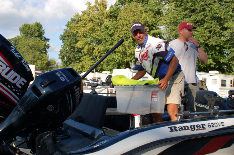 BB114F08-682C-486D-AD02-384D62C9217A