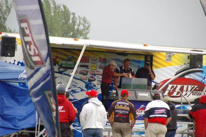 BB51A862-688A-44DD-9FBA-FA3C8BD75C23