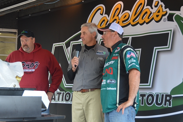 BB7D2F50-C1D6-4A24-9799-C2EEAD913DD4