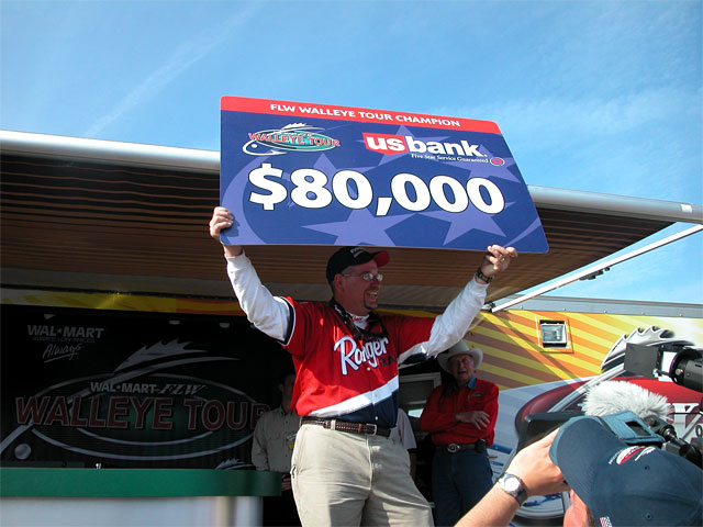 BBAF1B53-3D11-4072-A87A-FE2047F3146E