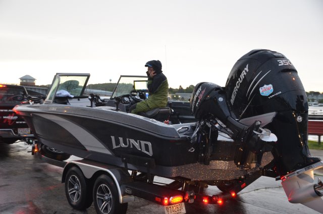 BBB84C1D-52C1-4A4A-87C3-44CBF99A052D