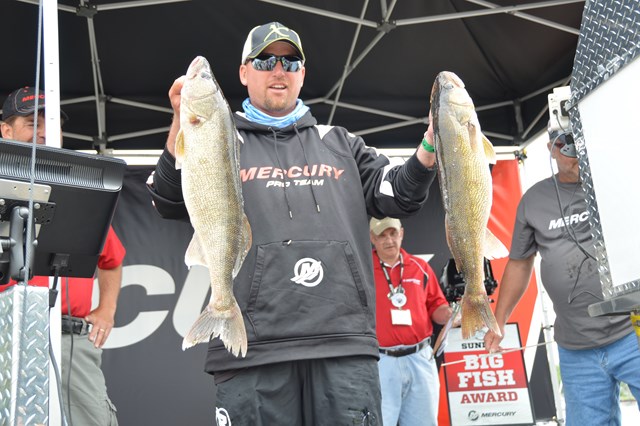 BBE5266D-DAE0-45B1-8D30-8367DD9DFE84