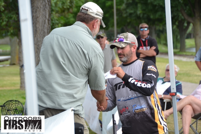 BC2953AE-E9EB-4BD1-B76D-0701B1A99E92