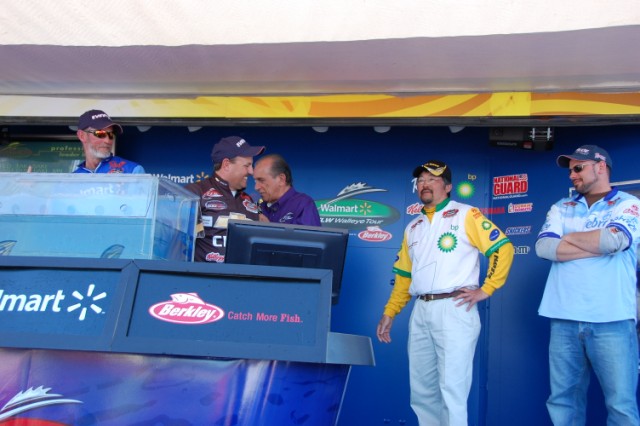 BC2ABFEA-2BA8-46E2-B676-66FCF9C4B367