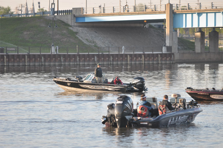 BC31EC12-05DF-493E-841F-EFF2EBE925EB