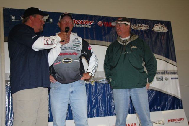 BC3DDC54-52E7-4C29-985B-886902C80D59