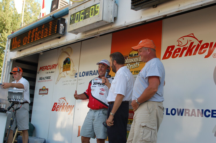 BC4F09C2-3D87-451C-A162-A19355199AFD