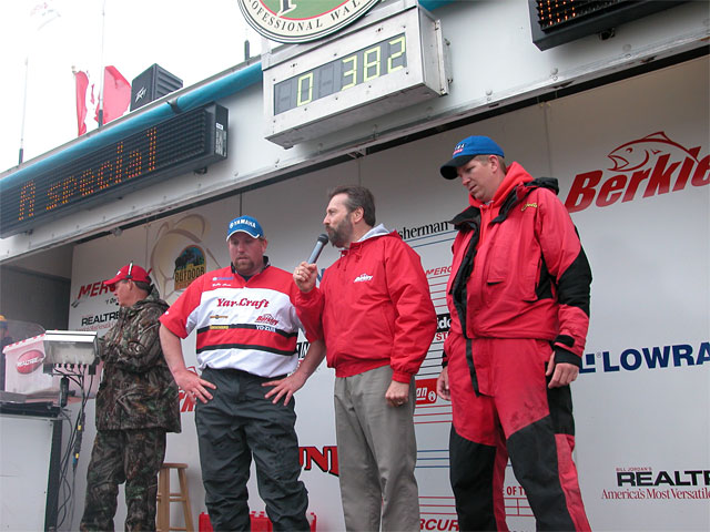 BC5FB390-61AE-42D1-BFF2-4C02060408FA