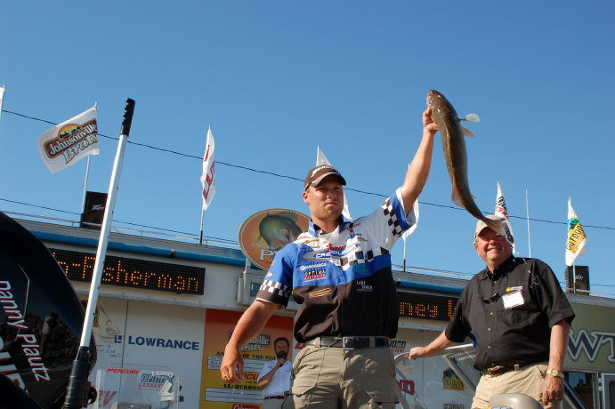 BC604AF2-FDA8-496C-8B8B-5137F8E43AFD