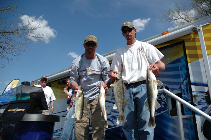 BC69EBE9-4F1F-4A30-A277-7405B1FBF411