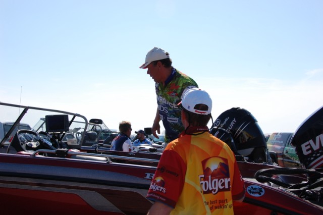 BC893C1F-1EA2-44EE-8D40-A62CF5E786EB