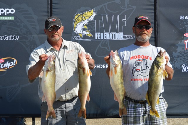 BCC7C451-0B07-444D-87C7-EF7387EFFF7D