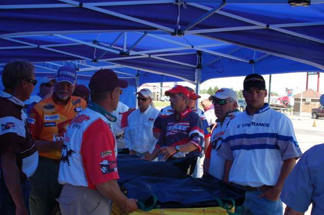 BCCA100C-E12F-4C6C-901B-6B5E39C93590