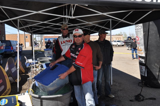 BCCA39BD-AB3E-49B7-BE1F-AF730A79D8E2