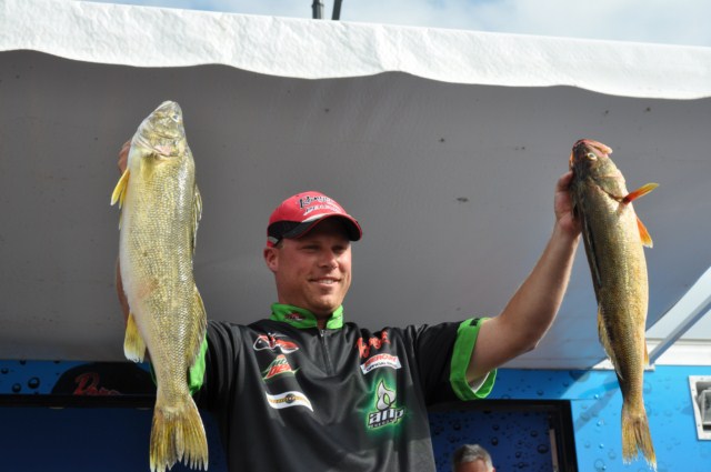 BCE996B2-DF75-4D17-B45A-37511B80E640