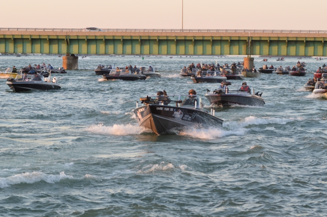 BCF5100B-9E86-45F0-9C73-B556DB3D7F2D