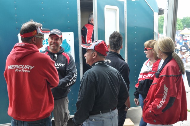 BCFC6F58-7FEB-4A8E-858A-2DA837E9E9B1