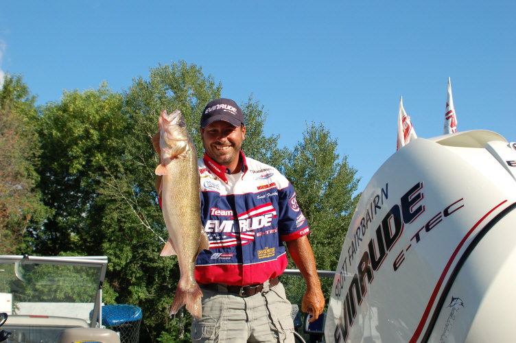 BD075A90-6F79-410D-9982-9D287643D565