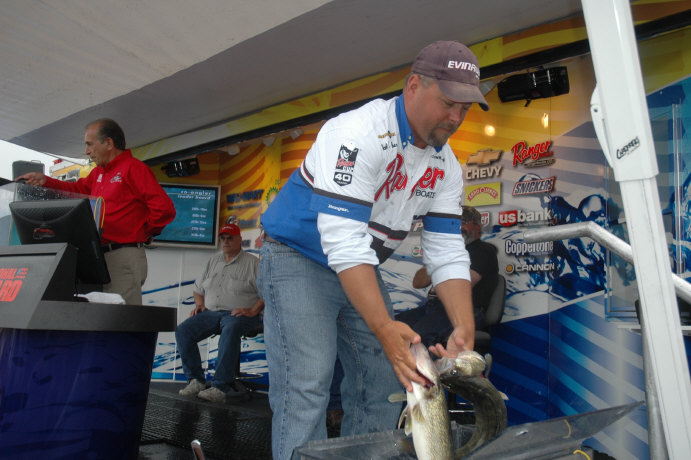 BD12A30C-0C8C-497C-A6F4-2EC4442E3E7B