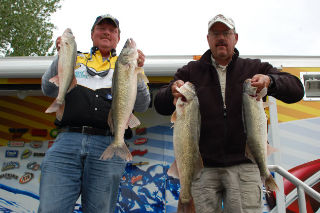 BD16738B-B3F2-4A0E-8938-3E4C203B2EDD