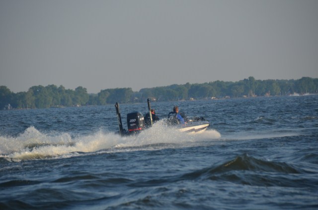 BD489EAF-350C-46A8-B6E4-891382E72F96