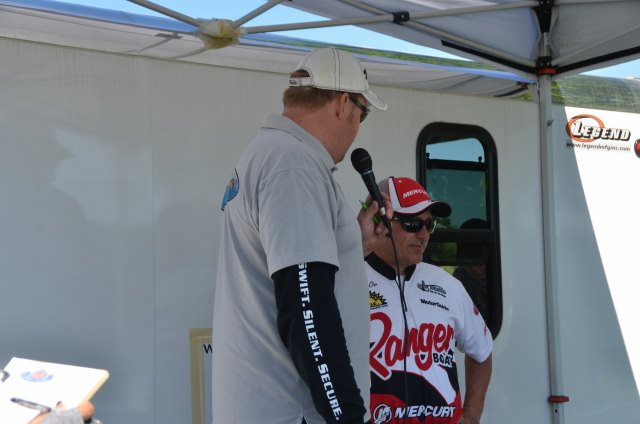 BD4EF50A-4D7D-48A9-BED6-D6FFFAE9DA5D