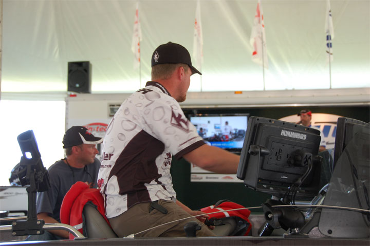 BDBBF6A6-A05A-4832-AF2D-AED0F758BEA3