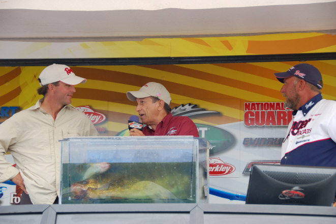 7BA912EF-35C5-456E-8F55-70FD1EC07B6A