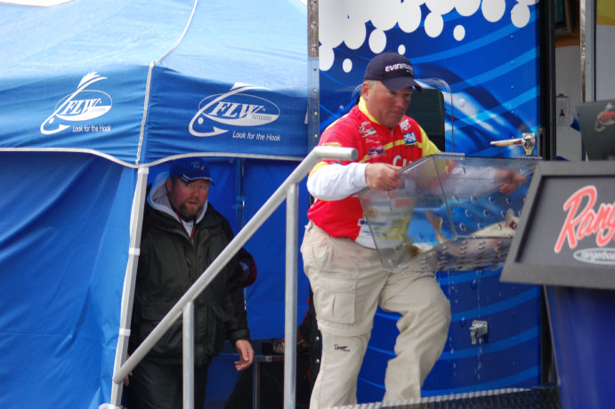 BE05AF9E-CBDB-45BA-A883-969A0C72D00C