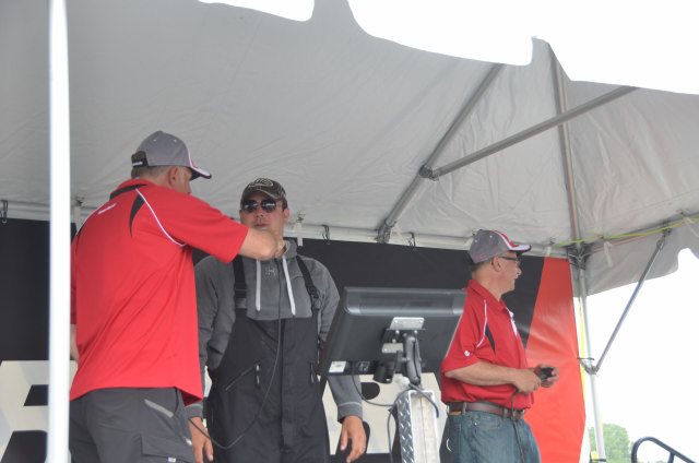 BE0EDB18-B41F-45DF-B353-581C19F4A154